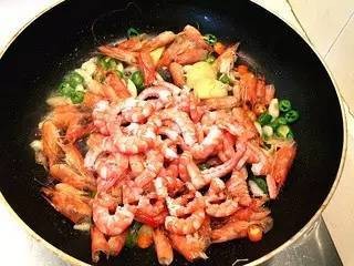 柠檬虾仁的做法