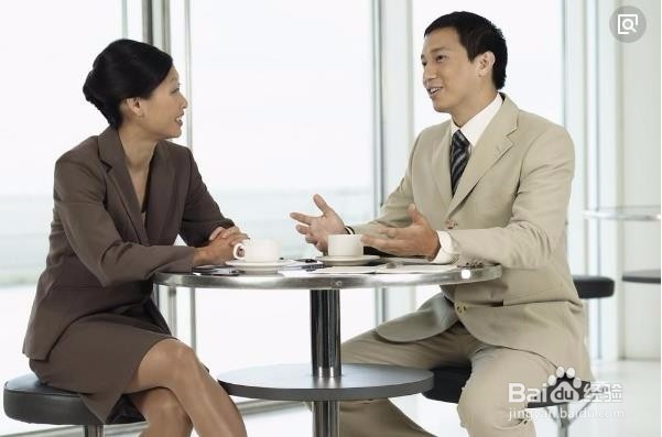 职场做事沟通能力差,怎么办?