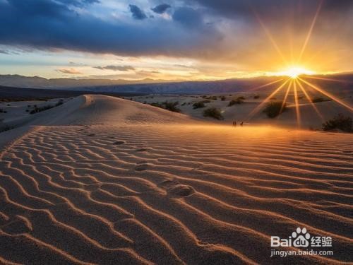 怎样玩库木塔格沙漠