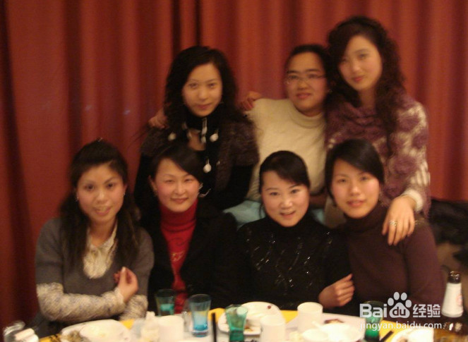 教你如何在春节等公共场合做到吸引女生的行为