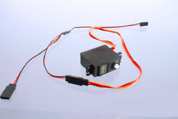 舵机的3根线分别入图:黄橙棕 该怎么接线