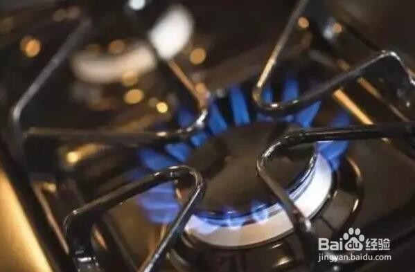 教你如何处理厨房油污?