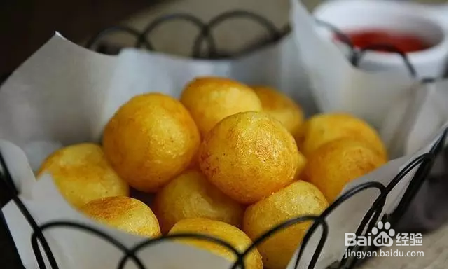 家里有土豆就能做的“土豆小丸子”做法?