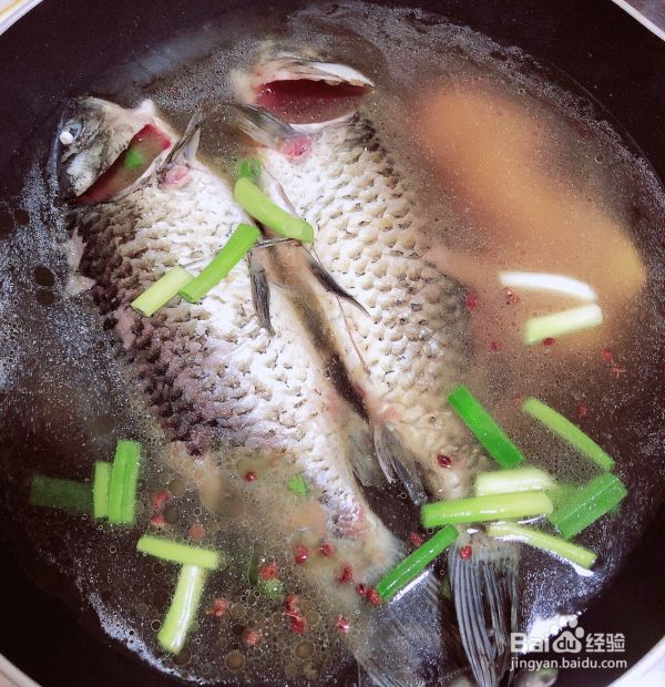 冬瓜薏仁鲫鱼汤