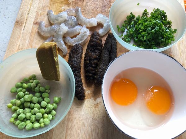 海参大虾咖喱炒饭