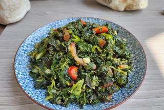 酱肉炒野芝麻怎么做