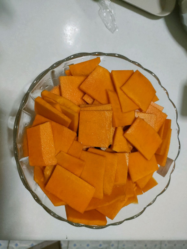 香甜南瓜小米红枣粥