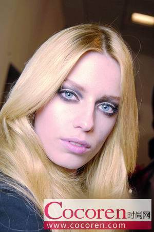 3类眼型眼线膏的画法