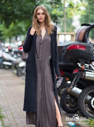 长款开衫搭配技巧