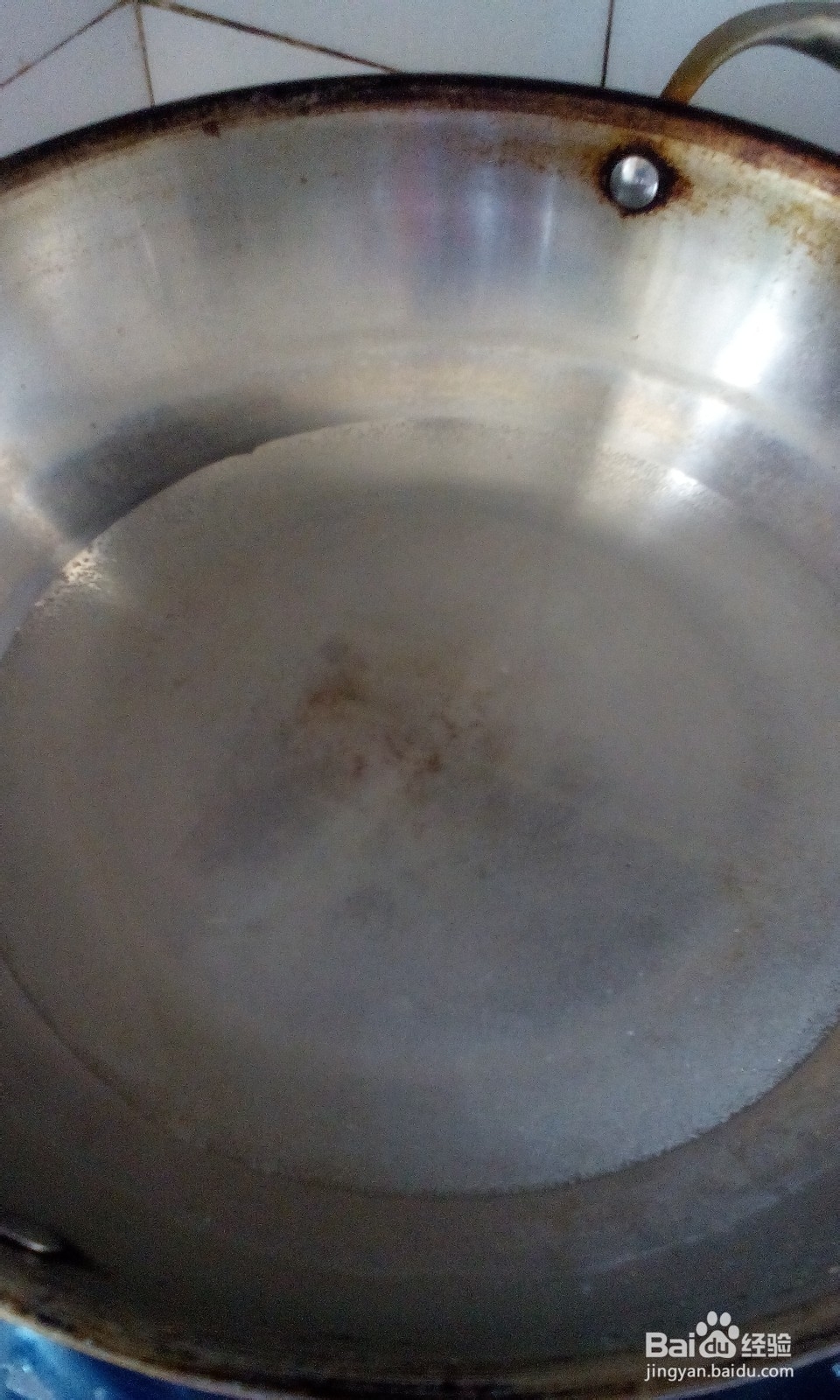 怎样做出完整的荷包蛋