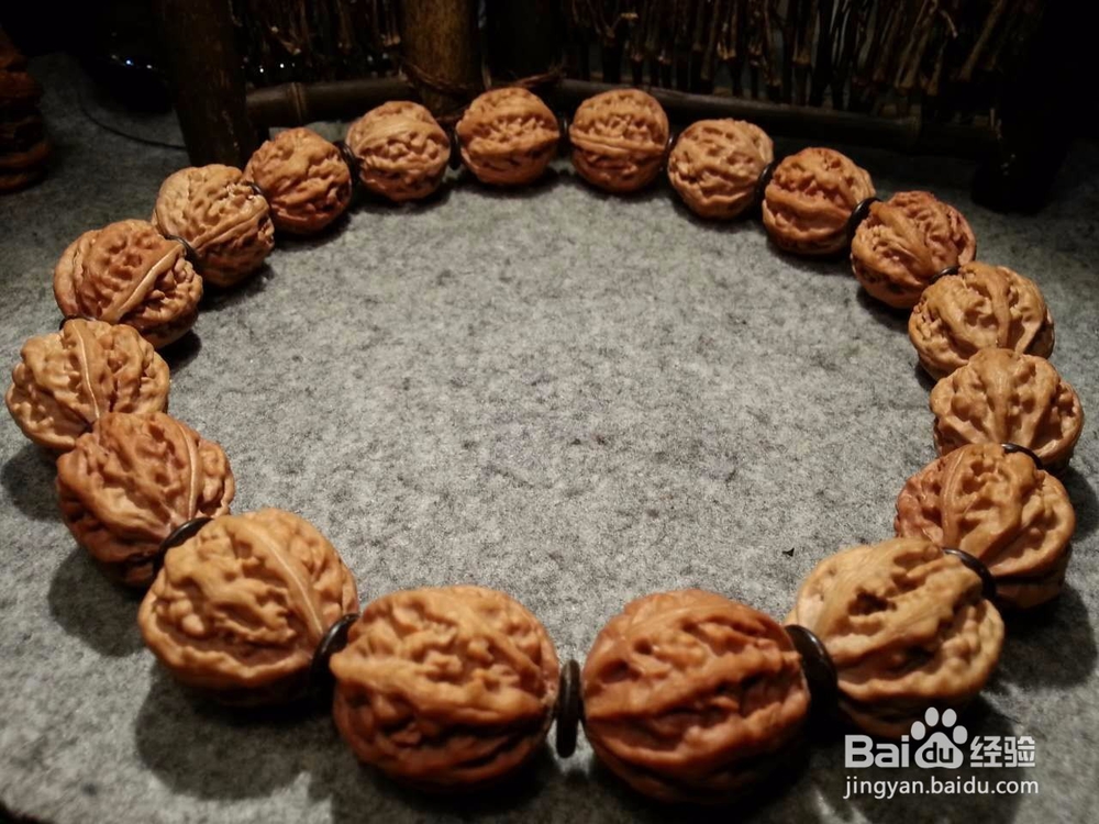 如何挑选好的小核桃小楸子手串