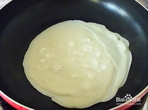 【简单制作的花样饼大全】快手早餐家里吃----火腿双色鸡蛋饼