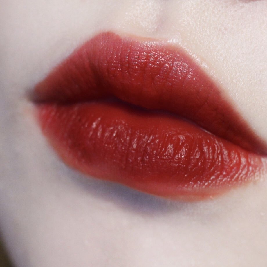 几经波折终于收到了花西子同心锁口红。