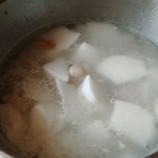 养生排骨萝卜汤
