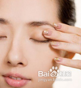 新手化妆者怎么画眼影