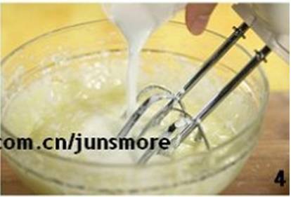 怎样在家自制美味的蓝莓酱乳酪派