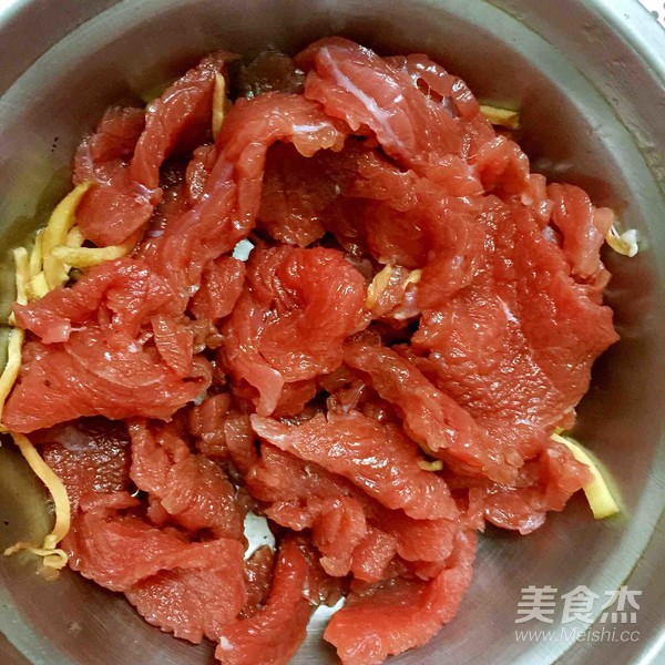 牛肉炒鲜蔬的做法
