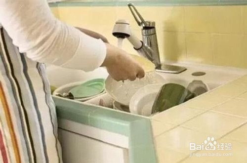 像茄子歌快休闲餐饮那样的洗碗间需注意什么？