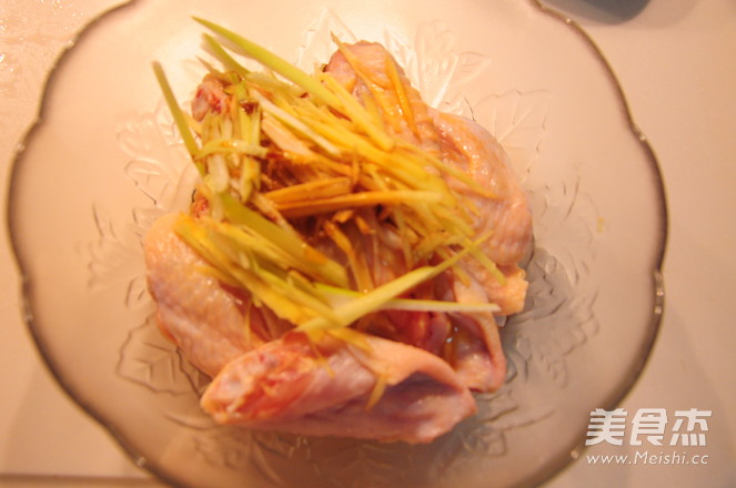 姜丝蜜汁鸡翅
