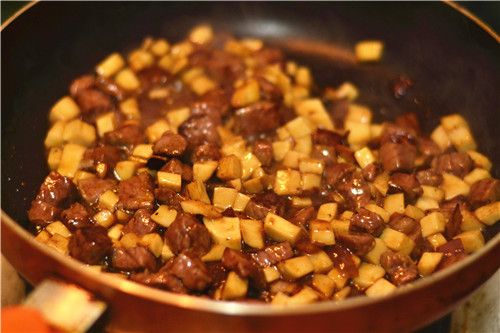 黑椒杏鲍菇牛肉粒