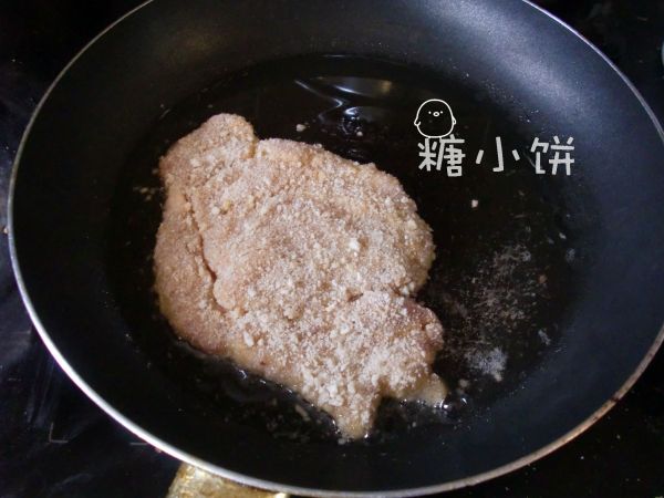 咖喱猪排蛋包饭