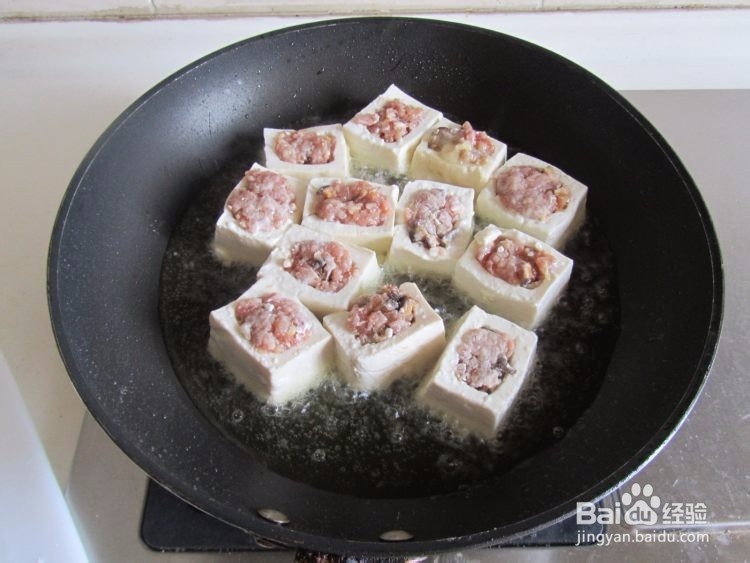 如何做出好吃的客家酿豆腐