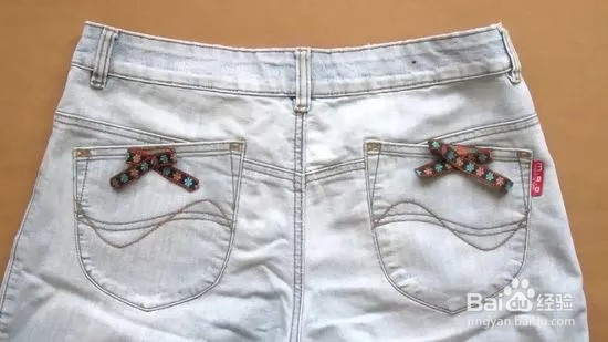 怎么把牛仔裤改成短裤