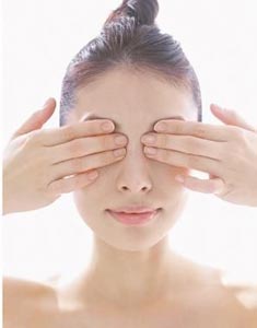 缓解眼睛疲劳的方法