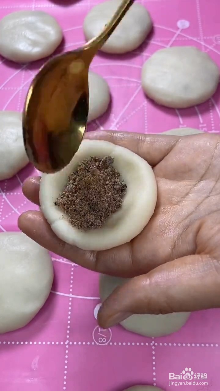 如何制作油炸糕？