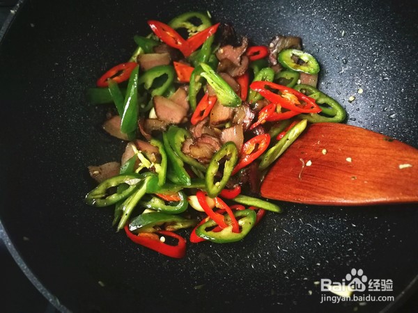 怎么做辣椒炒腊肉
