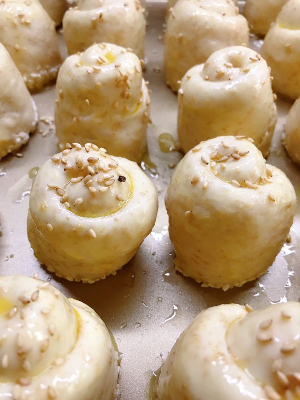 脆底蜂蜜小面包