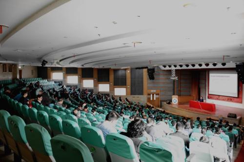 行知在线的机构简介