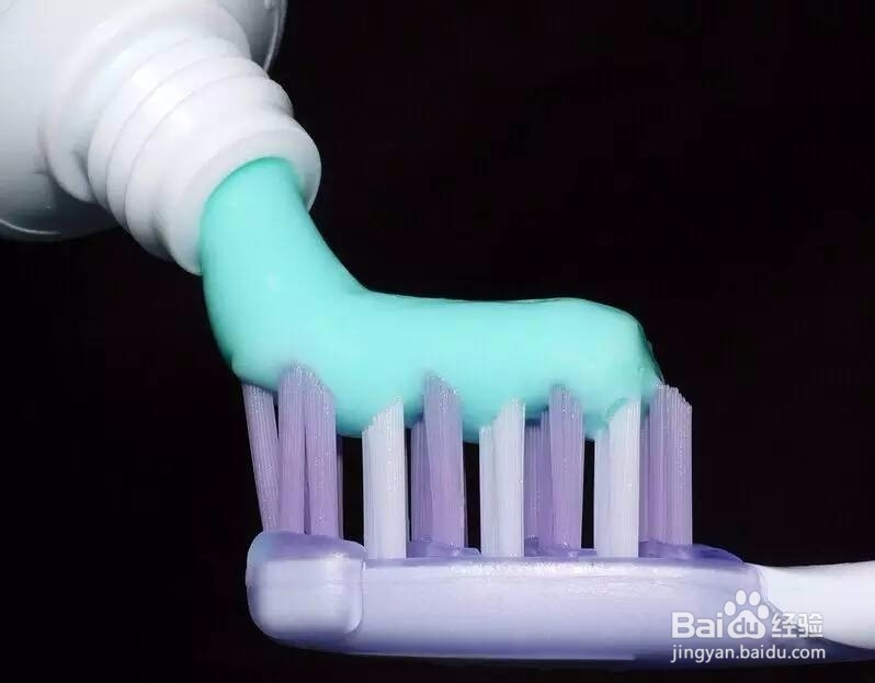 牙膏妙用你知不知