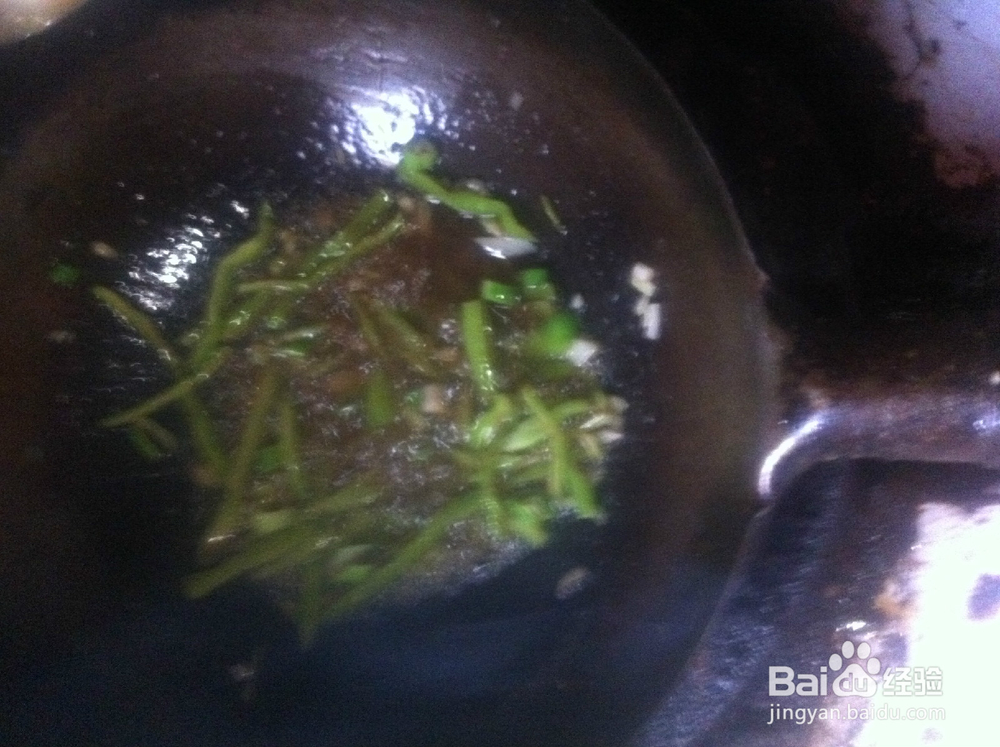 酸爽鲜辣土豆丝