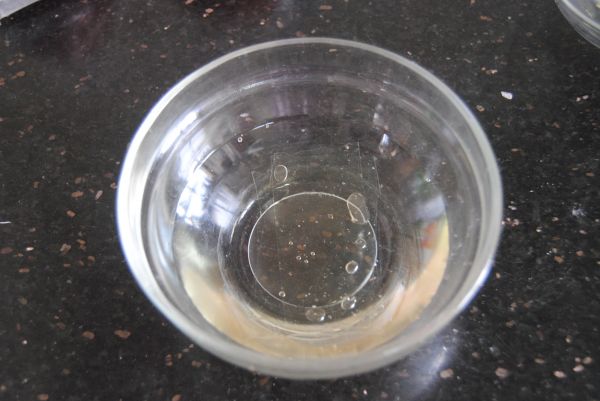 白巧蓝莓夹心马卡龙