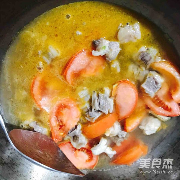 西红柿牛腩汤