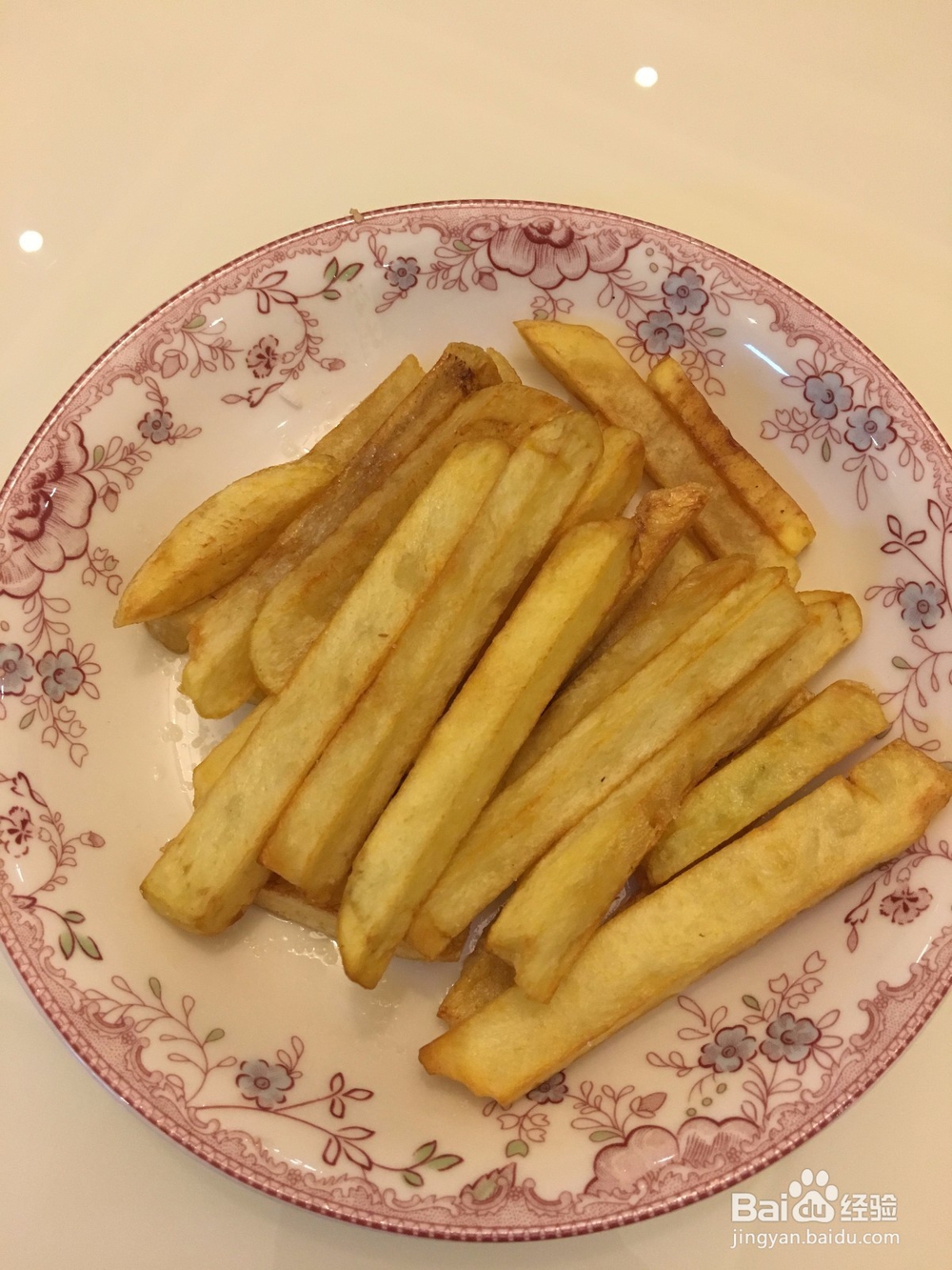 在家自制美味炸薯条