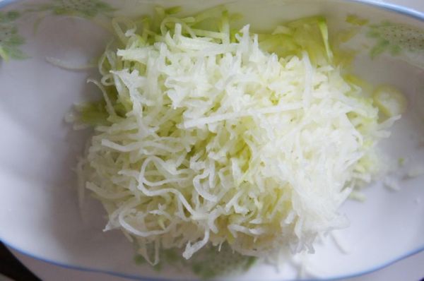 牛肉萝卜馅包子