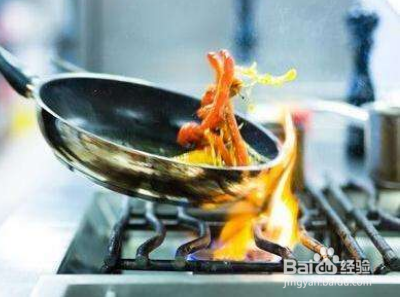 炒菜声音拟声词？