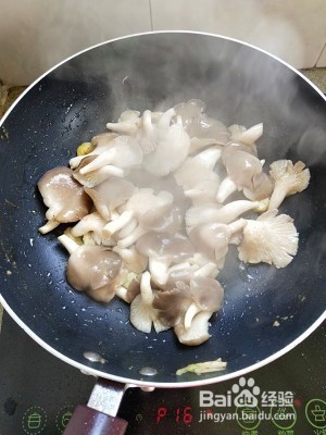 鲜美的平茹牛肉