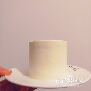 养生食补四寸戚风草莓奶油蛋糕的做法