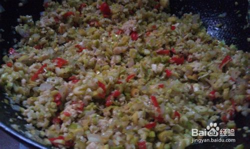 家常菜菜谱30：炒小笋的做法--小春笋怎么做好吃