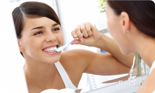 牙龈萎缩吃什么能改善