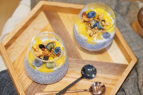 芒果奇亚籽牛奶布丁