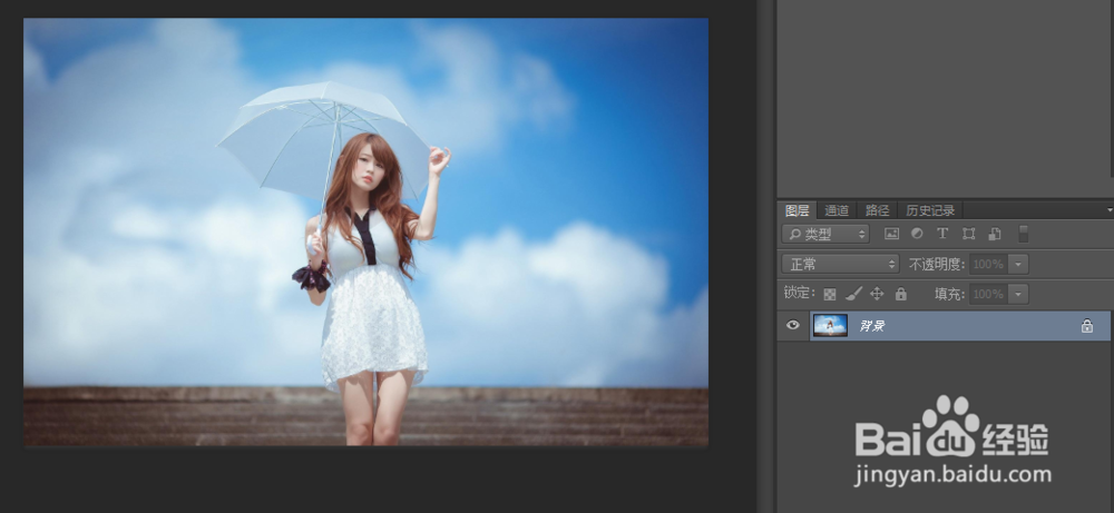 如何用PS制作垂直照片面板效果