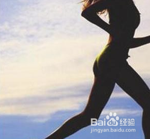 跑步正确姿势和呼吸（跑步的正确姿势与呼吸）[图]