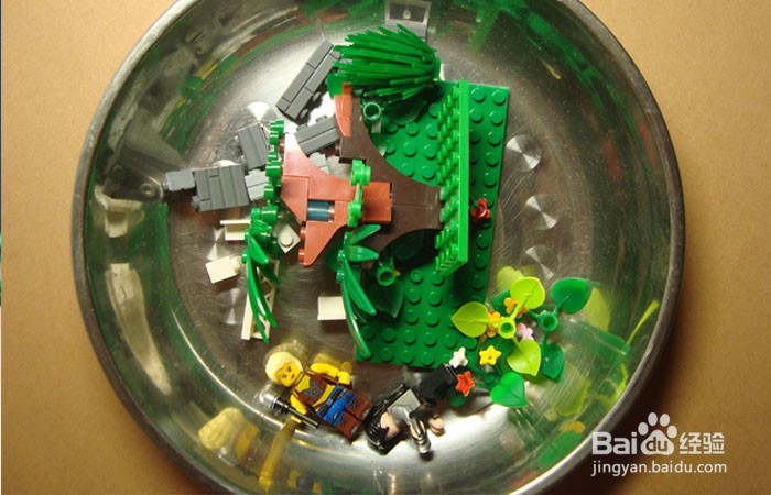 如何用积木拼装公园学习唱歌的场景