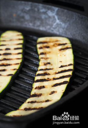 1个技巧加1个酱汁，不同的轻食体验