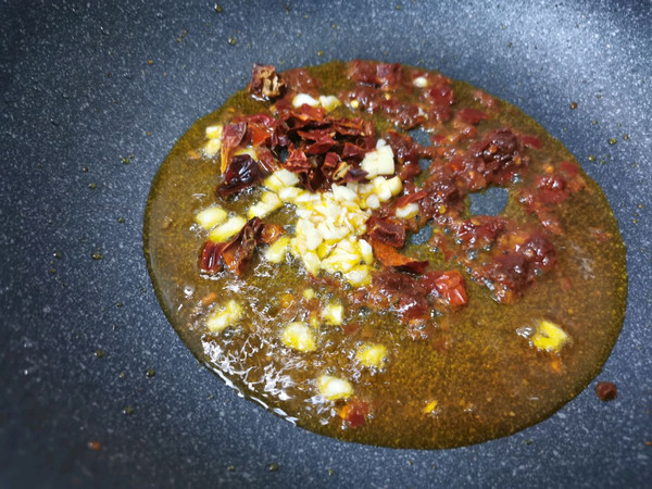 宫爆鸡丁简单版