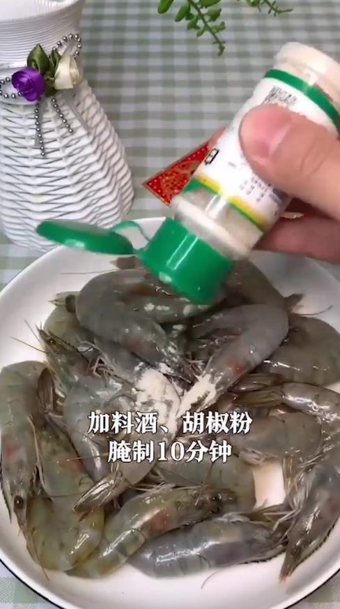 怎么做家庭版干锅什锦香辣虾